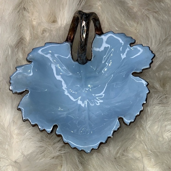 Baby blue Antique Trinket Vintage Ceramic Maple Leaf Jewelry Dish Plate Holder - Picture 12 of 16